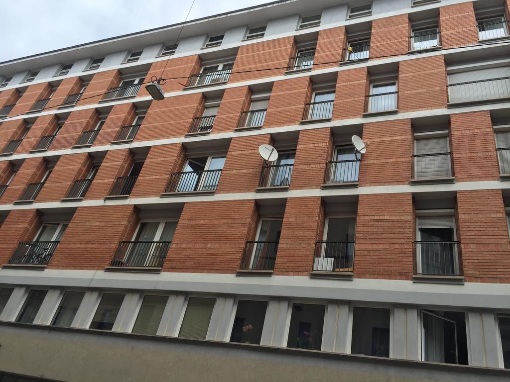 Downtown Rose Garden Apartments Whit Garage Opcional Budapeşte Dış mekan fotoğraf